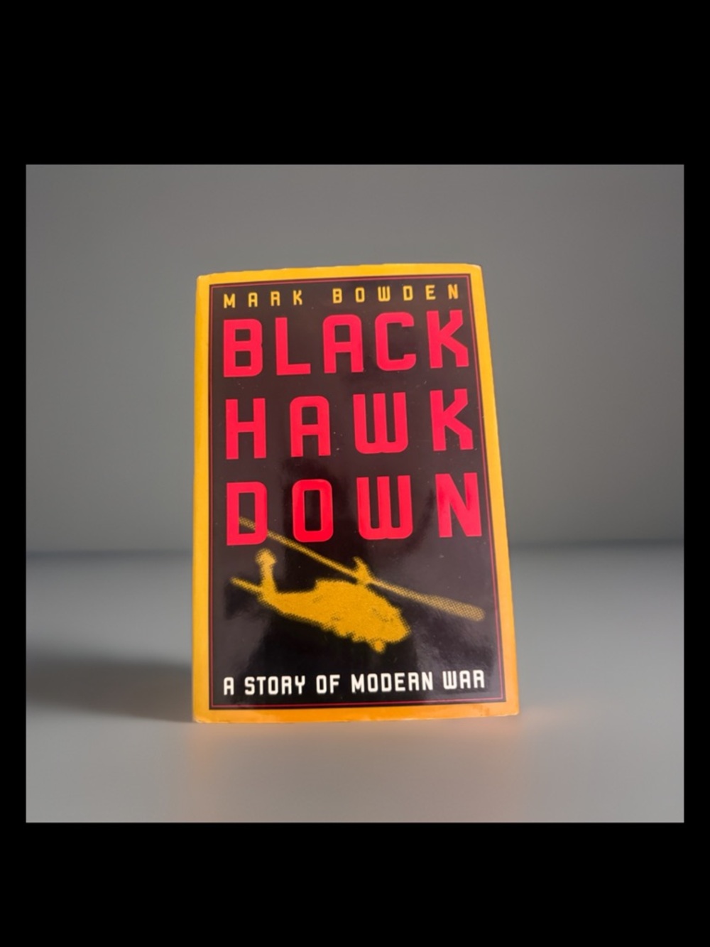Black Hawk Down by Mark Bowden - Yellow & Black (HARDCOVER)